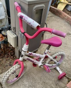 Huffy 12" Sea Star Kids' Bike, Fits Riders 37" - 42", Pink, Child, Girls
