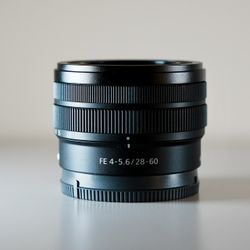 Sony FE 28-60mm f/4-5.6 Lens