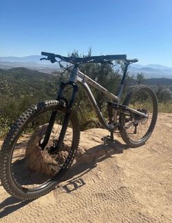 Full Suspension Mountain Bike Fuji Rakan One.5