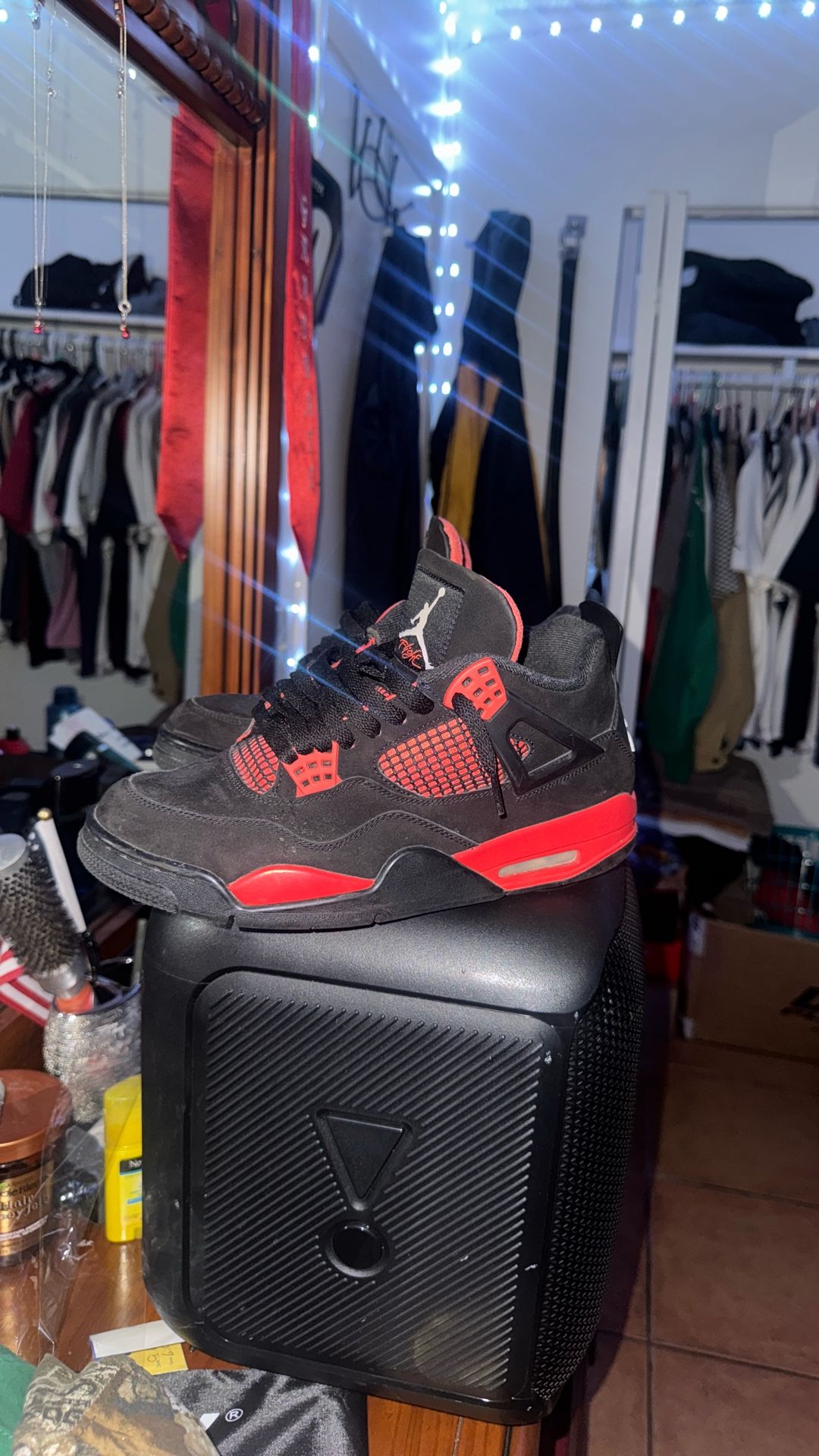 Jordan 4s