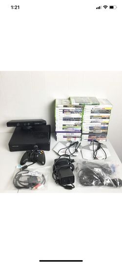 Xbox 360 Huge Lot With Connect Controller System 4 GB Black 41 Games