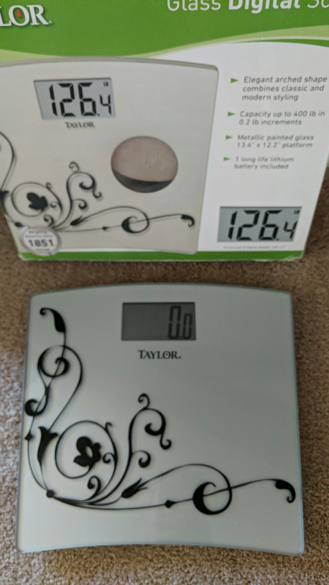 Taylor Bathroom Scale in New Condition, works perfectly.
