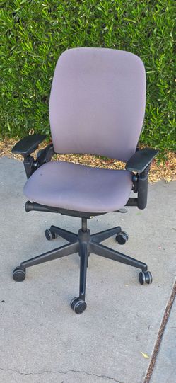 Steelcase Leap V2 office chair