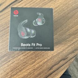 Beats fit pro