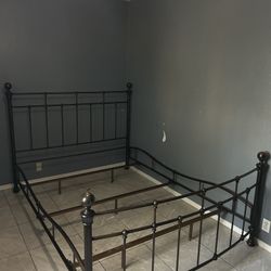 Queen Bed Frame 