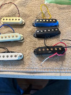 6 single coil pickups