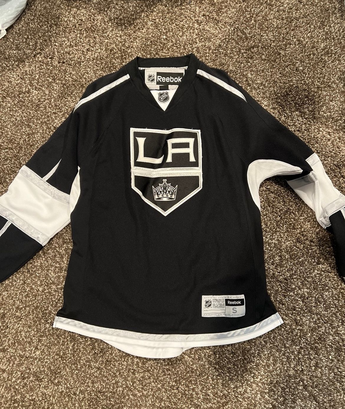 Kings Hockey Jersey (SMALL)
