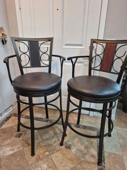 Set of 2 Metal Swivel Bar Stools with Arms – Excellent Condition