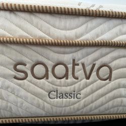 Saatva  Saatva Classic Mattress, Plush Soft, 14.5" (1 King)