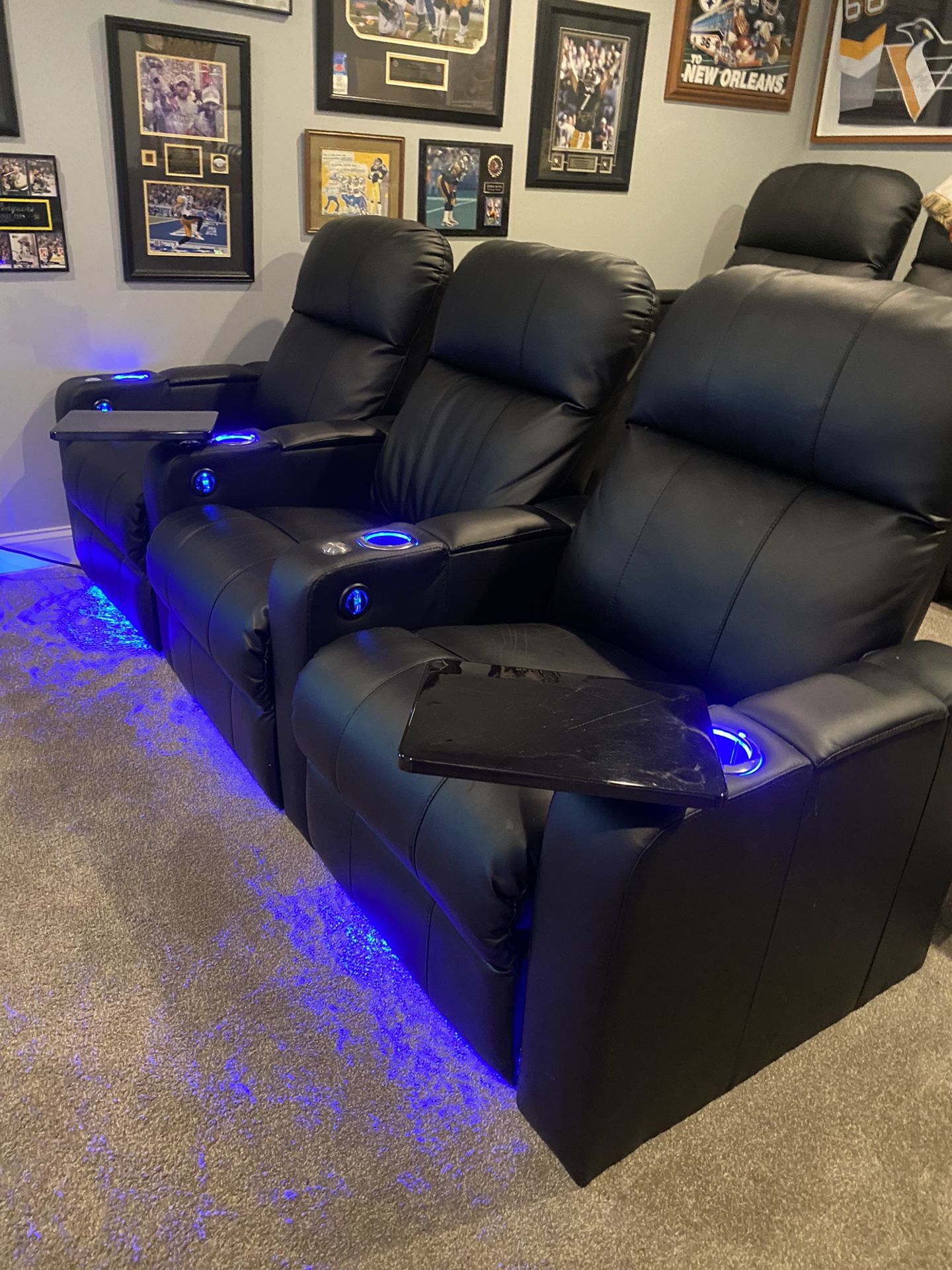 Home Theater Seating [Row Of 3 Recliners]