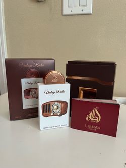 Lattafa vintage radio