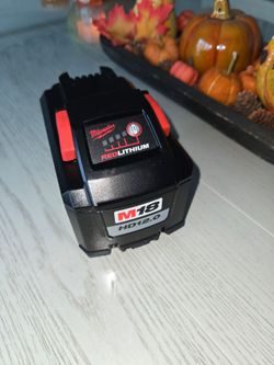 MILWAUKEE M18 BATTERY 12.0