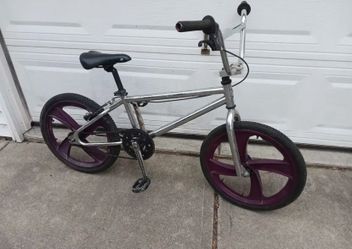 90s 🔥94 Mongoose Expert 3pc crank mags acz not( gt dyno freestyle racing boys bike purple skyway