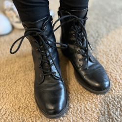 Women Boots