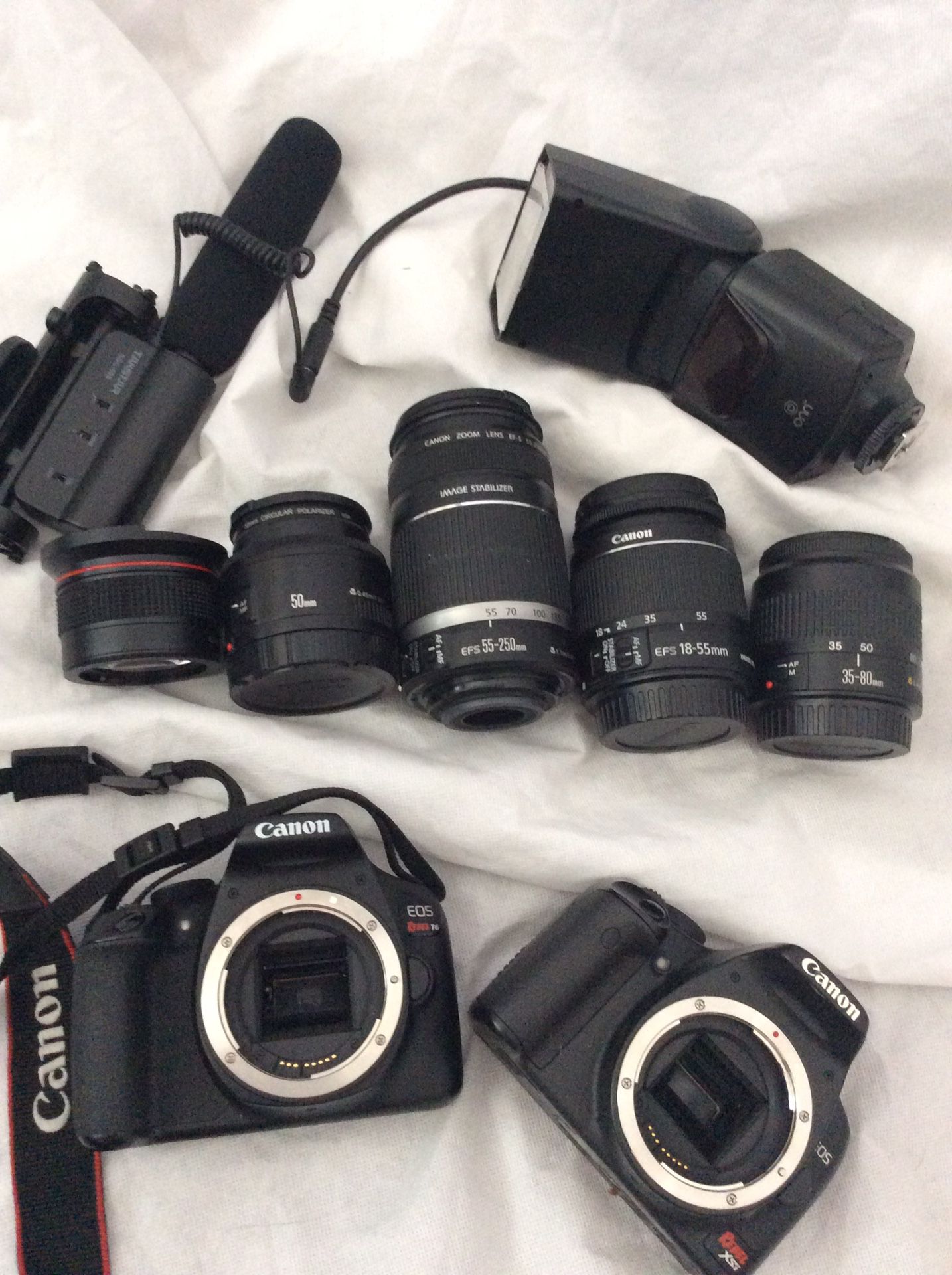 Canon T6 DSLR camera bundle $900 / OBO