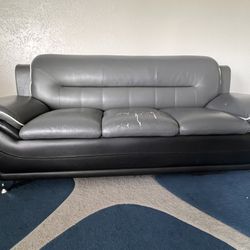 3 Seater And 2 Seater Sofa 