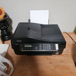 Epson WorkForce 520 All In One Printer Scanner Copier Fax