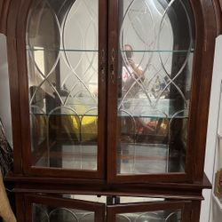Wood Cabinet With  Glass Shelves And Lights 
