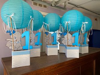 Dumbo table centerpiece