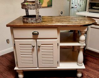Kitchen island