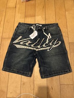 Valley Shorts