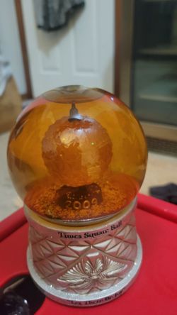 Waterford Crystal Globe 2009