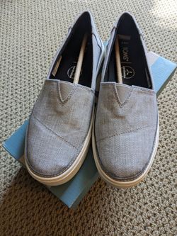 Women's Toms Parker Slip On Size 6.5