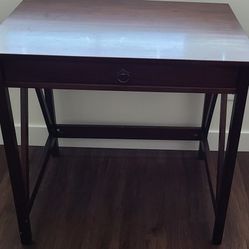 1 Drawer Desk