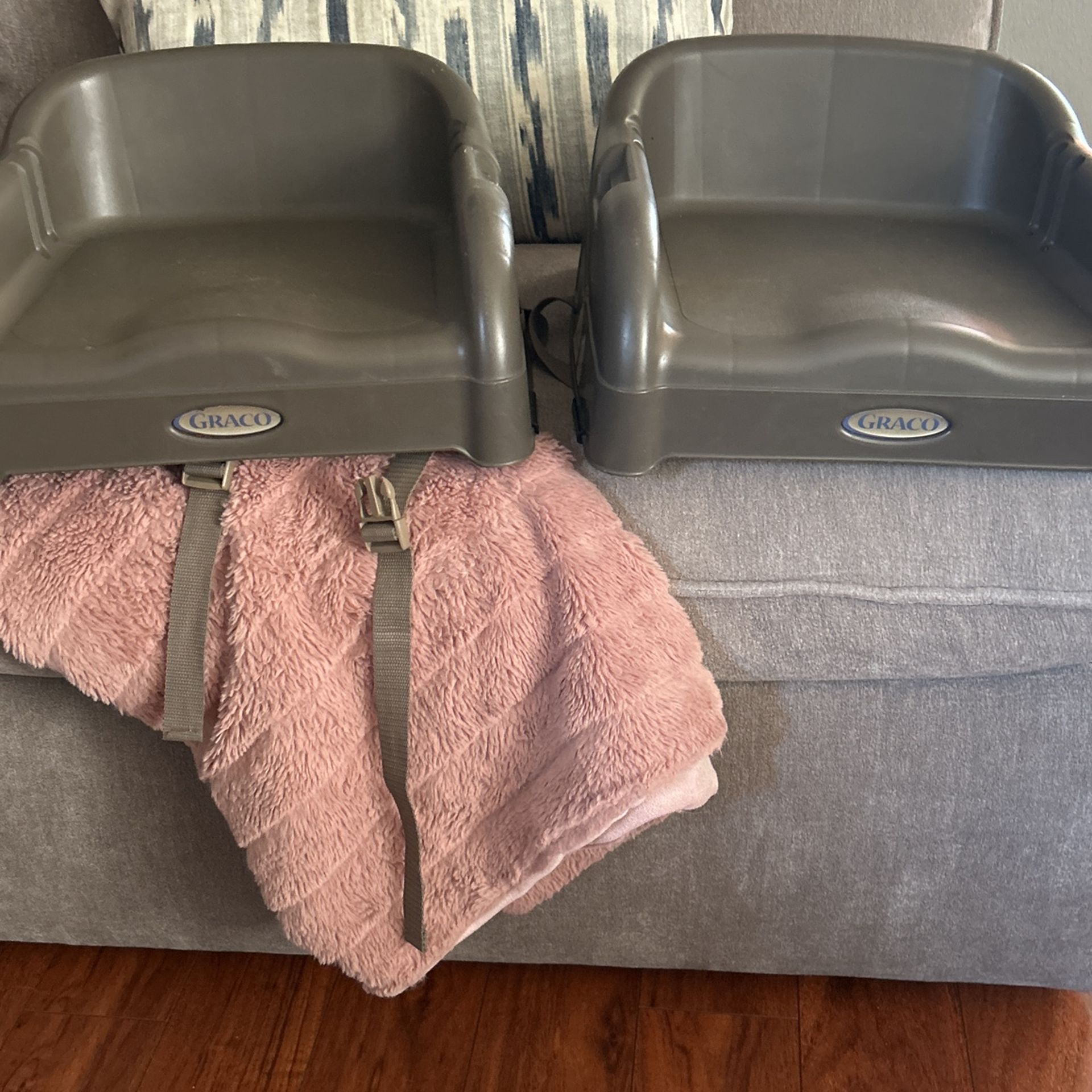 Grace boosters Seats (2)