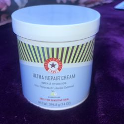 First Aid Beauty Ultra Repair Cream 