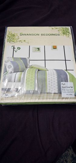 Full size duvet cover with 2 sets of pillow shams