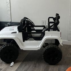 Kids All White Electric Jeep