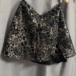 Festive Skirt Size XL /16 On Youths
