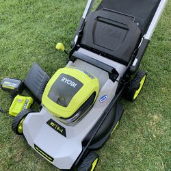 RYOBI LAWN MOWER 21” 40V 6Ah BATTERY INCLUDED 1 BATTERY AND 1 CHARGER READY TO USE 