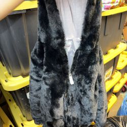 Cat & Jack Fur Jacket 4/5