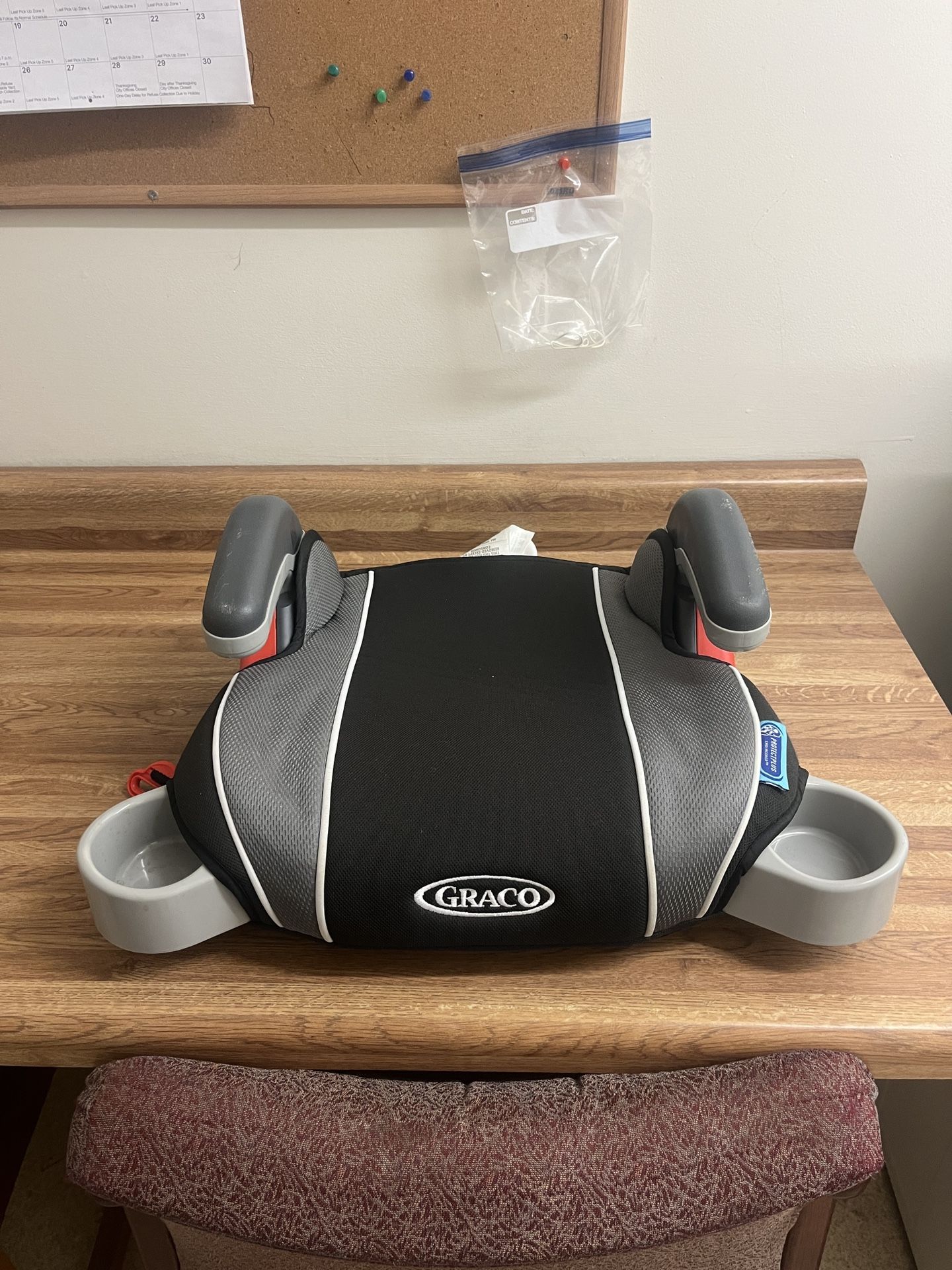 Graco Turbo Booster Car Seat Clean Like New
