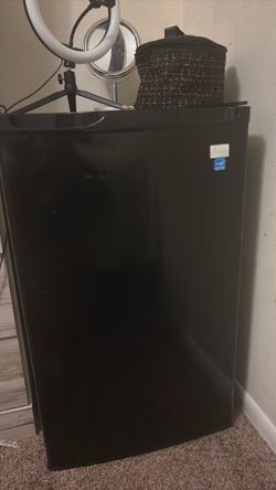 Awanti fridge