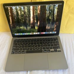 Apple MacBook Air 13 (2020 Model/ M1 chip) 8GB Memory 128GB storage works perfect (97% battery health) 