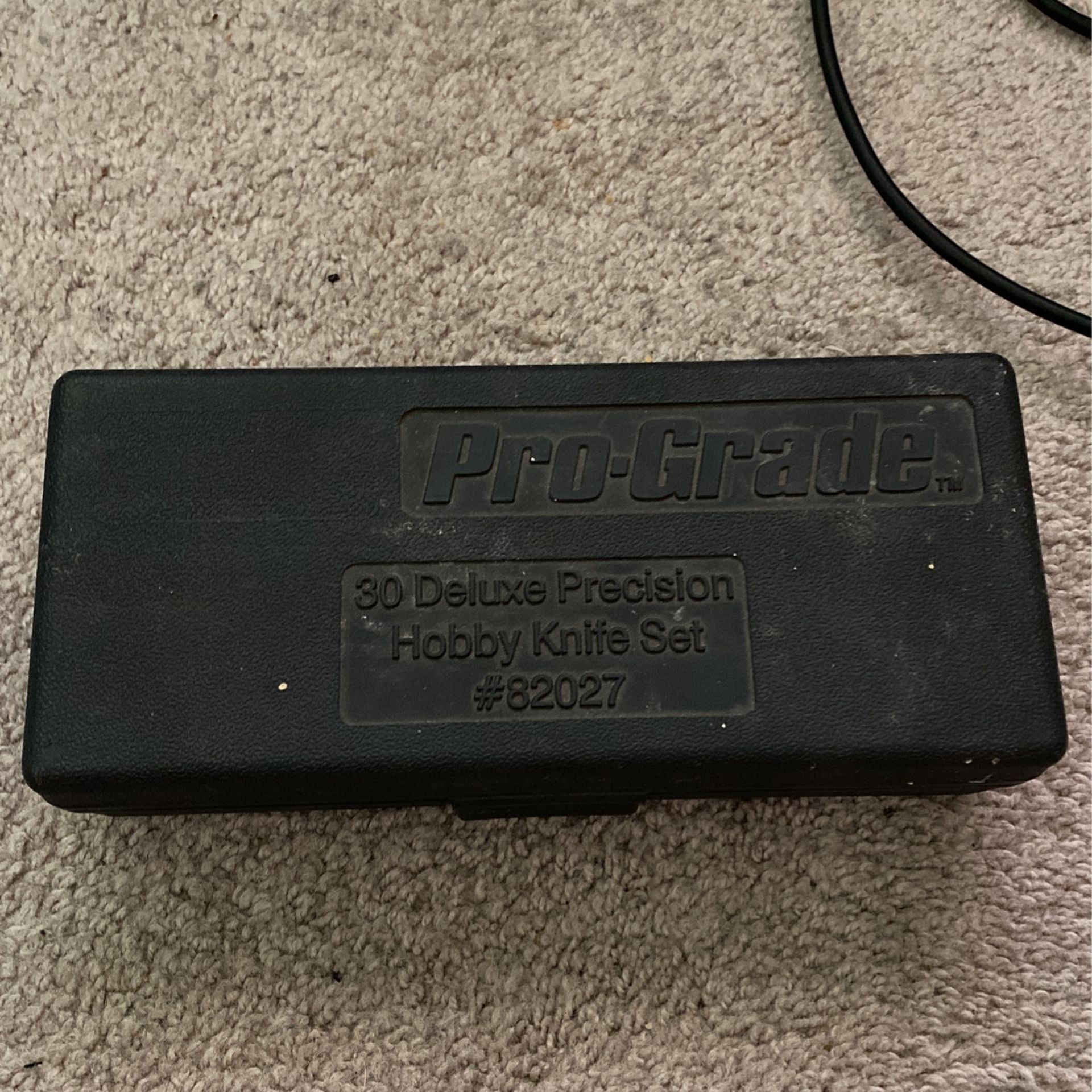 Pro Grade. 30 Deluxe Precision Hobby Knife Set, Carving Set