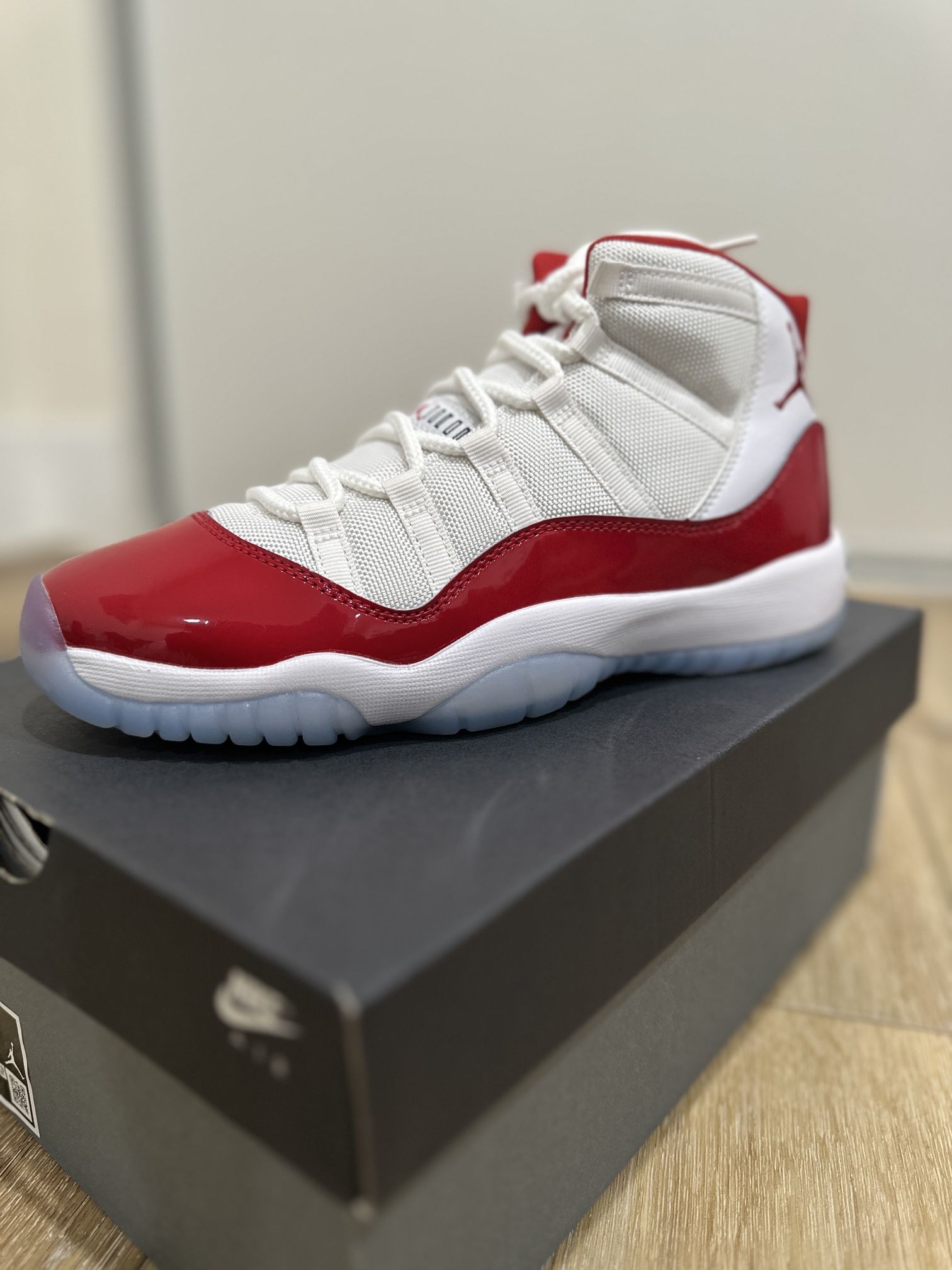 Jordan 11 Cherry