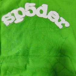Green And White Spider 5  Star Hoodie 