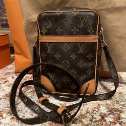 Louis Vuitton Amazon Cross Body