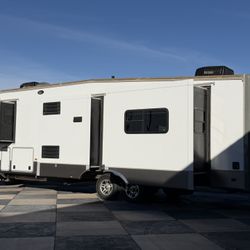 2012 Keystone High Country Montana 313RE