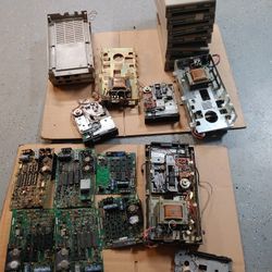 Lot of Commodore 64 Disk Drives - $150

