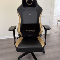 Gaming Chair Noble Elder Scrolls Limited Edition - Excellent Condition!
