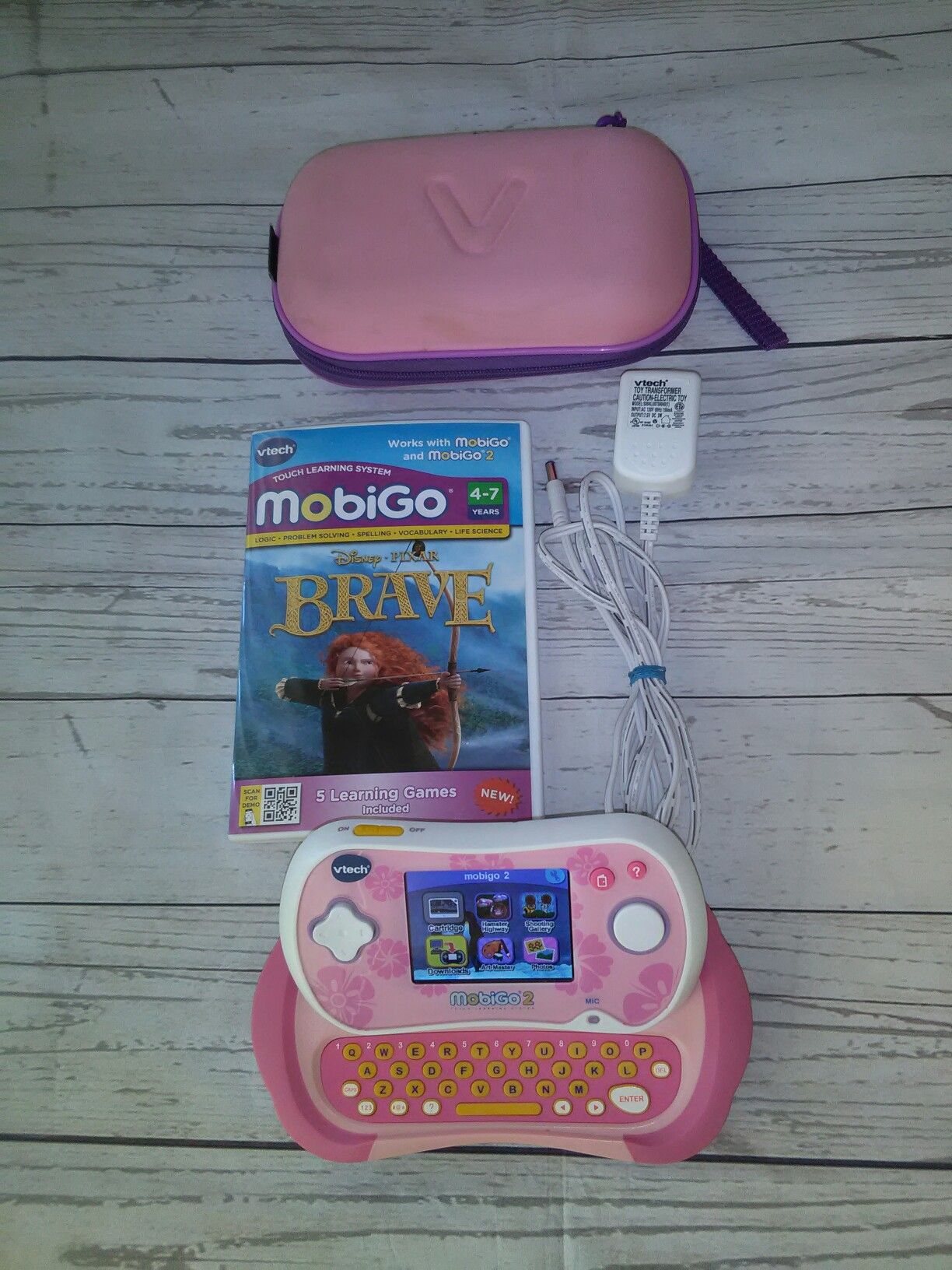 VTech Mobigo 2 Touch Learning System ( excellent condition )