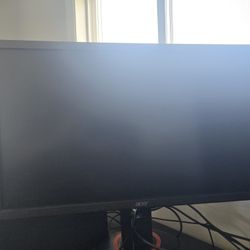 Monitor,  mouse, mic , rgb mouse pad, face cam, keyboard