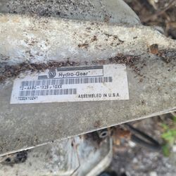 ((READ AD))((hydro Transmission Craftsman/arians/husqvarna)) Riding Mower