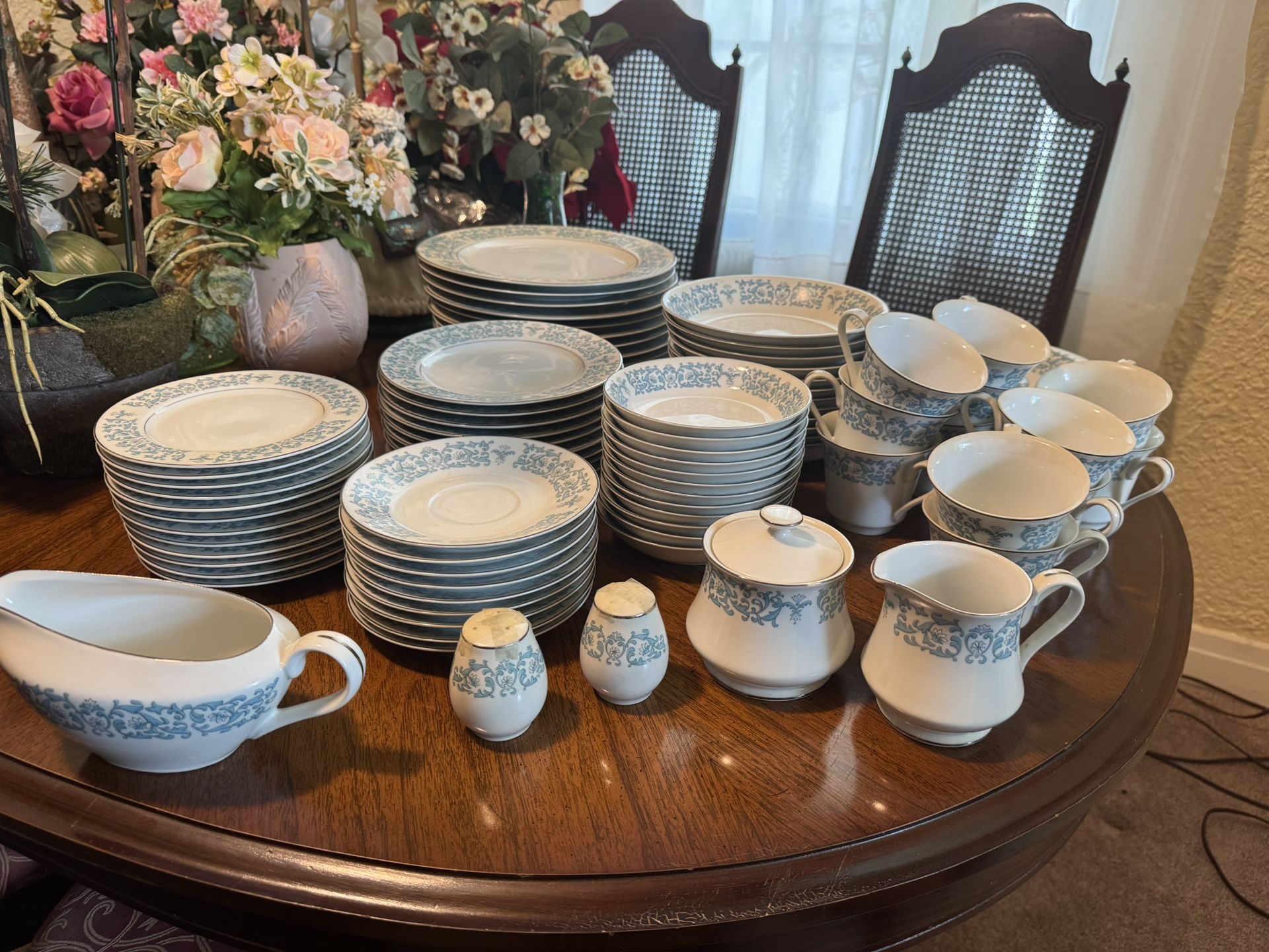 Cotillion by International China “Melody” Pattern 86 Piece