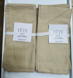 Fete Beige Natural 100% Cotton Napkins Set of 8 20”x20” - Never Used New $15 small mark on one See Details